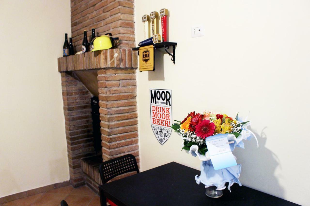 La Sosta Navarra Bed & Beer Gubbio Eksteriør billede