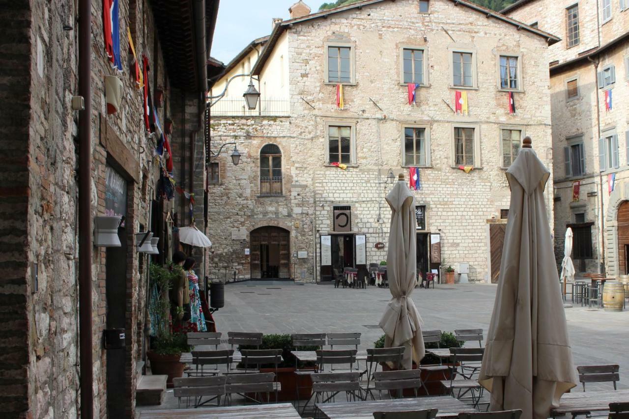 La Sosta Navarra Bed & Beer Gubbio Eksteriør billede